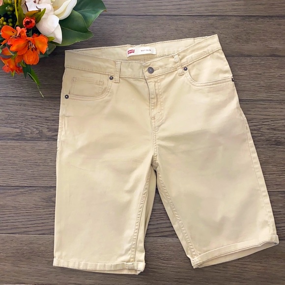 Levi’s 511 slim boys size 18 regular khaki shorts - Picture 1 of 8